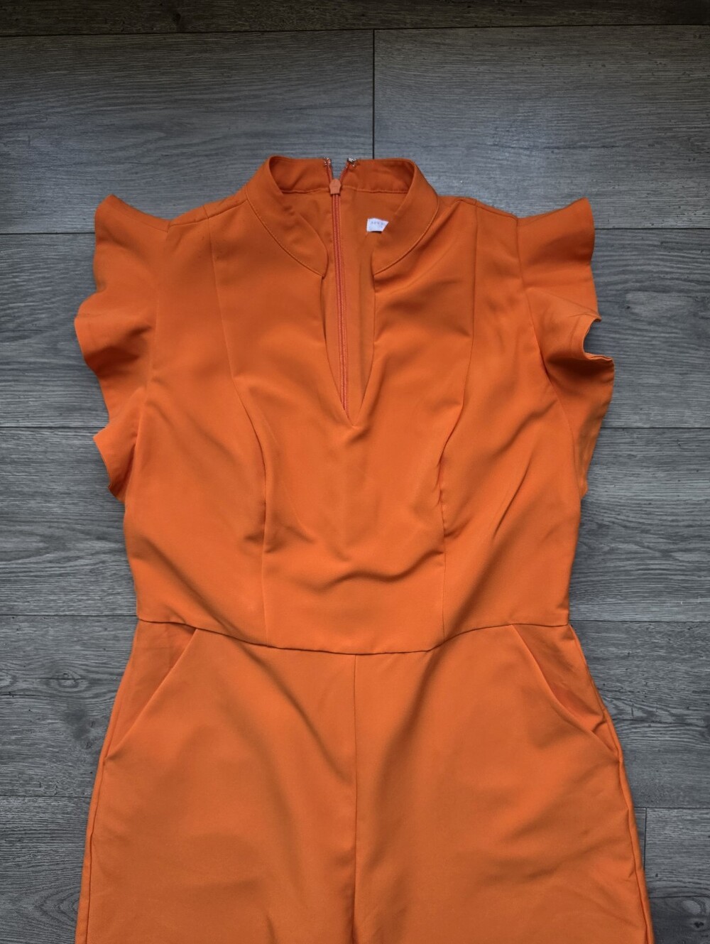 ⚡️$16 FINAL✨️ New York & Co Flutter Sleeve Orange Wide-Leg Jumpsuit Size L 🔴 - Picture 6 of 16